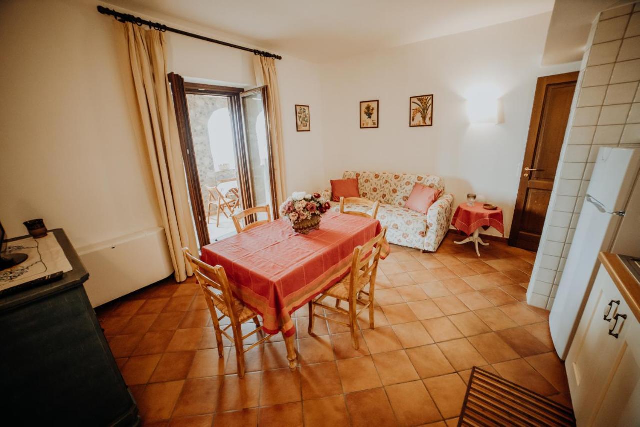 Residenza Golfo Degli Ulivi Lejlighedshotel Caprioli Eksteriør billede